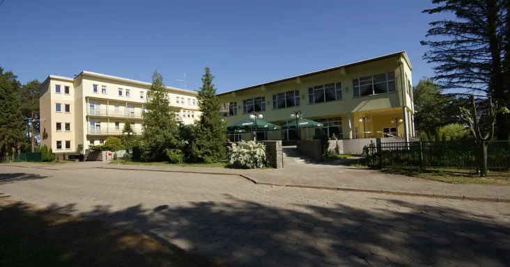 Knieja Health & Rehabilitation Center in Supraśl